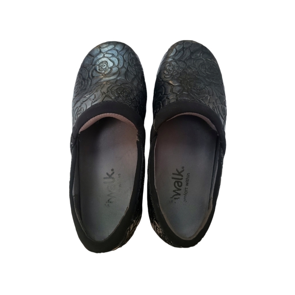 IWALK nurses shoes